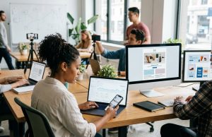Ecommerce Traffic Generation Techniques for Driving More Visitors and Increasing Online Sales Ecommerce Traffic Generation Techniques for Driving More Visitors and Increasing Online Sales